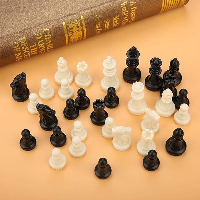 32pcs Standard Chess Pieces Plastic Chess Set Board Game Replacement Accessories for Entertainment or Tournament Black White Chessmen, No Board
