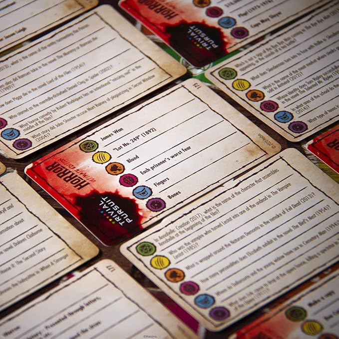 Trivial Pursuit Horror Ultimate Edition | Horror Trivia Game Featuring 1800 Questions from Classic Horror Films & Books | Collectible Trivia Board Game for Fans of Horror Movies