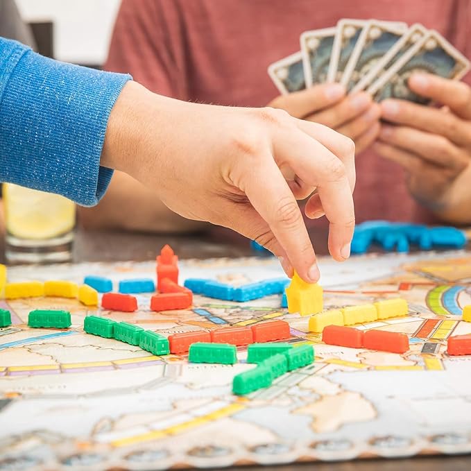 Ticket to Ride London Board Game - Train Route-Building Strategy Game, Fun Family Game for Kids & Adults, Ages 8+, 2-4 Players, 10-15 Minute Playtime, Made by Days of Wonder