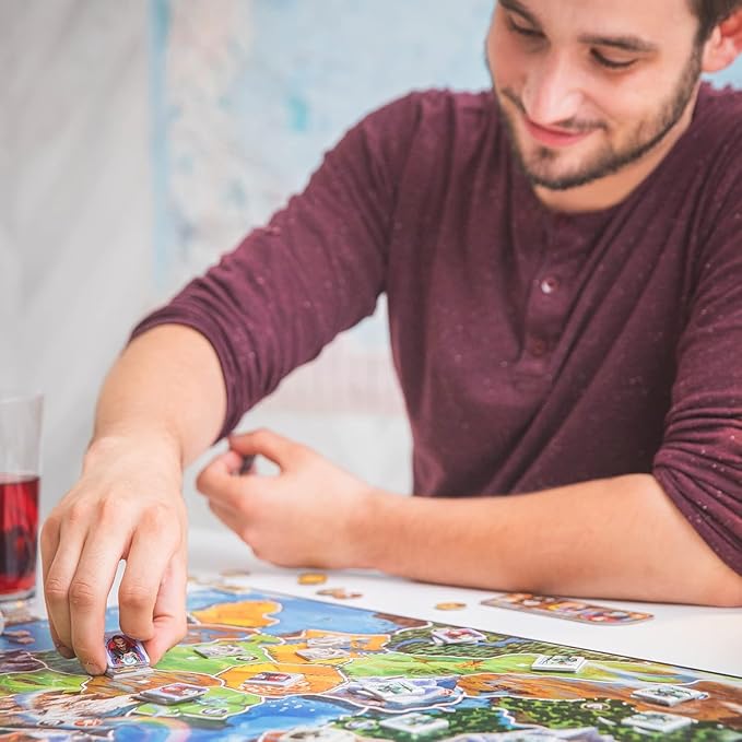 Small World Board Game - Fantasy Area Control & Strategy Game with Magical Creatures, Special Powers! Family Game for Kids & Adults, Ages 8+, 2-5 Players, 40-80 Min Playtime, Made by Days of Wonder