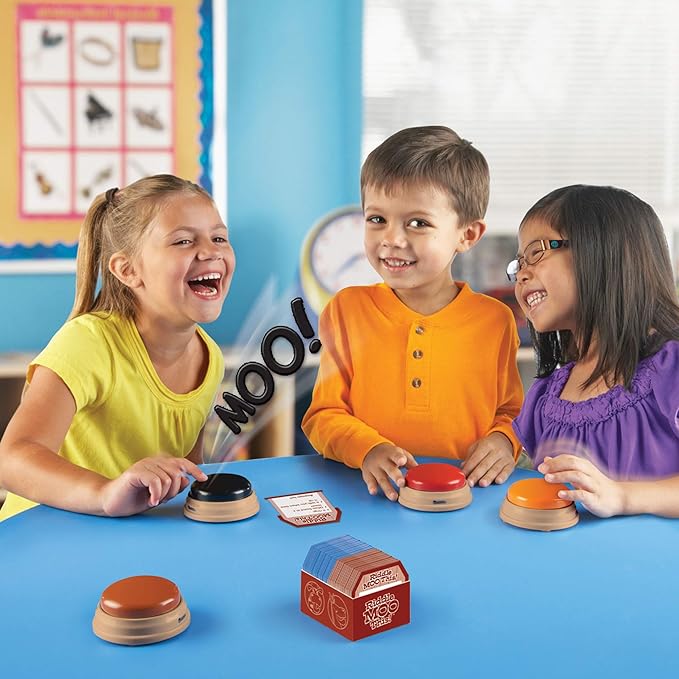 Learning Resources Riddle Moo This - A Silly Riddle Word Game, 150 Cards, 4 Buzzers, Ages 5+, Multi Color (LER3772)