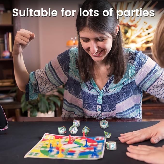 Evil Eye Dices OriCraft Moving Eyes Dice DND Dice Set with Moving Eye Inside Dungeons and Dragons Polyhedral Role Playing Gaming Dices D20 Dice 7 Set Halloween Dices Green