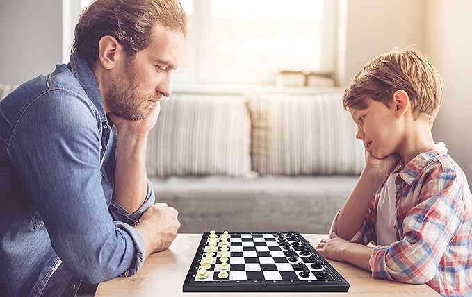 Lexibook Chessman® Classic, Magnetic and Foldable Chess Game, 32 Pieces, Family Board Game, Black/Grey, CGM320