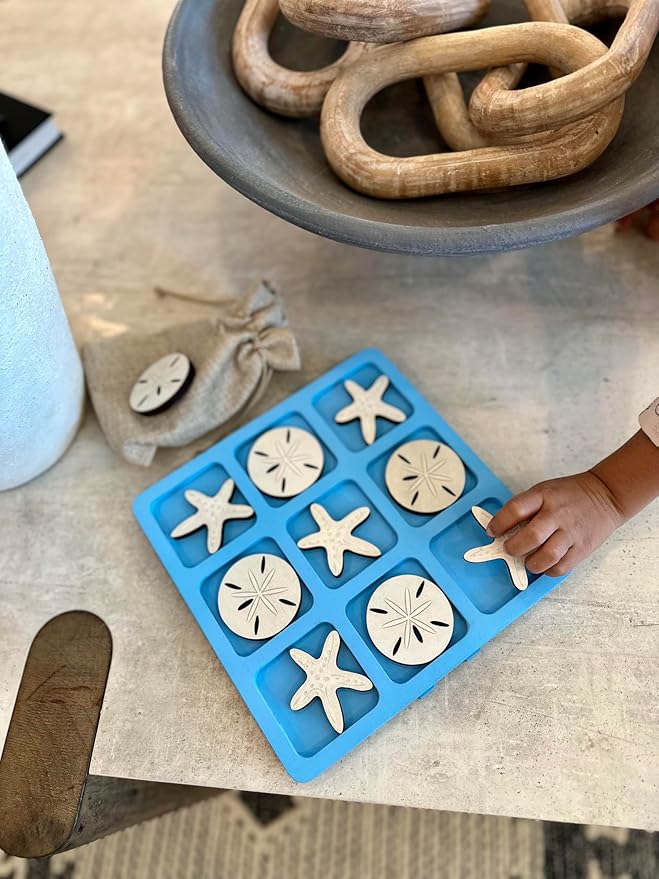 Beach Tic Tac Toe Game – Coastal Wooden Board Game with Sea Star vs Sand Dollar Pieces, Beach House Coffee Table Decor, Classic Two-Player Game, White Elephant Gift, 8.63-Inch Tic Tac Toe with Easel