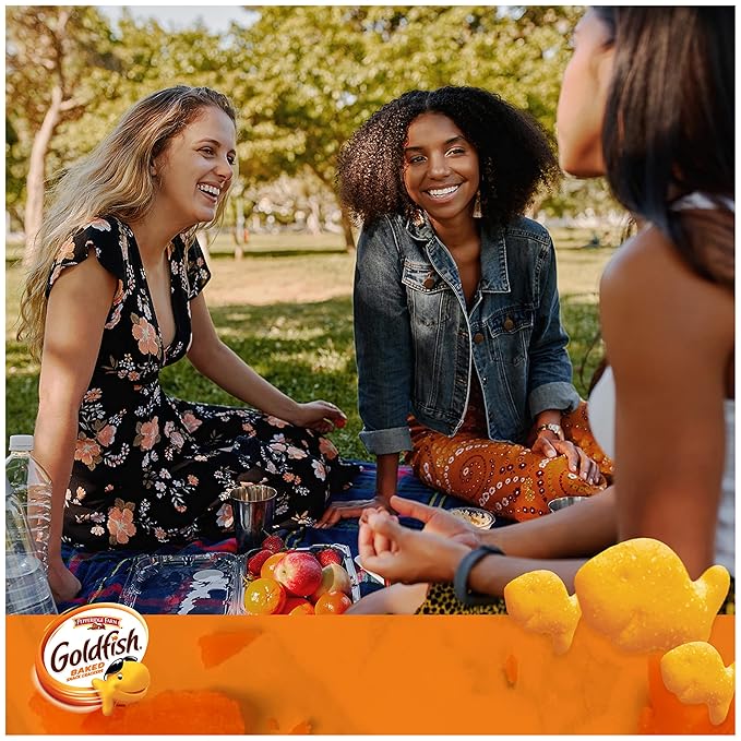 Pepperidge Farm Goldfish Cheddar Crackers, 1.5 oz. Snack Packs, 30 Count