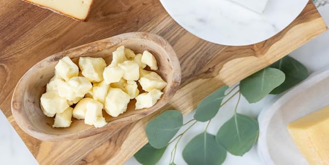 Wisconsin Cheese Company - 100% Wisconsin White Cheddar Cheese Curds 10 oz. (Pack of 2)