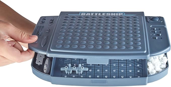 Hasbro Gaming Battleship with Planes Strategy Board Game for Ages 7 and Up (Amazon Exclusive)