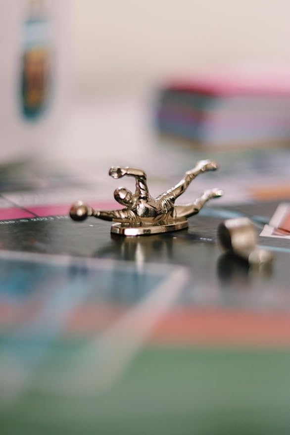 Monopoly Argentina Campeon Mundial Edition Board Game for Families and Kids Ages 8 and Up Spanish Version