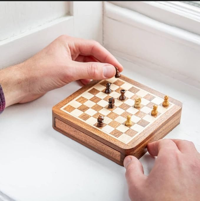 Star Handmade Personalised Luxury Chess Set-Mens Personalised Gift- Magnetic Wooden Chess Set- Travel Chess- Games for him - Birthday Chess Gift- (5 Inches)