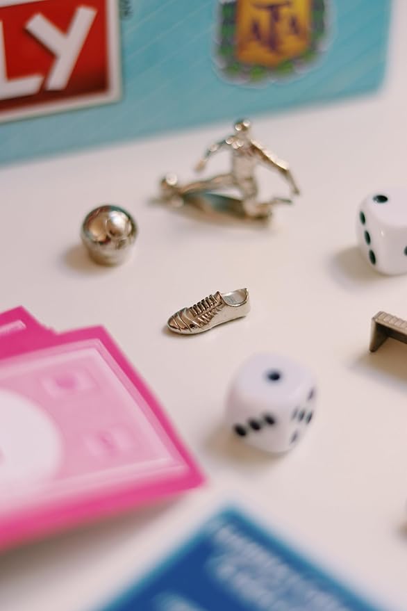 Monopoly Argentina Campeon Mundial Edition Board Game for Families and Kids Ages 8 and Up Spanish Version