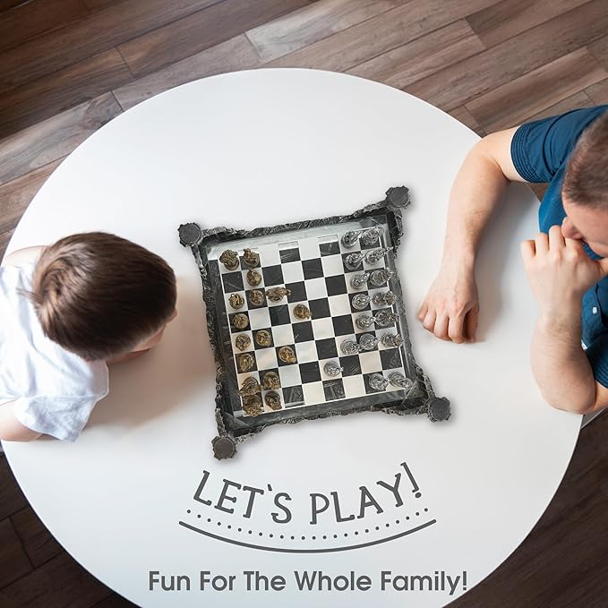 CHH Roman Gladiators 3D Chess Set Games