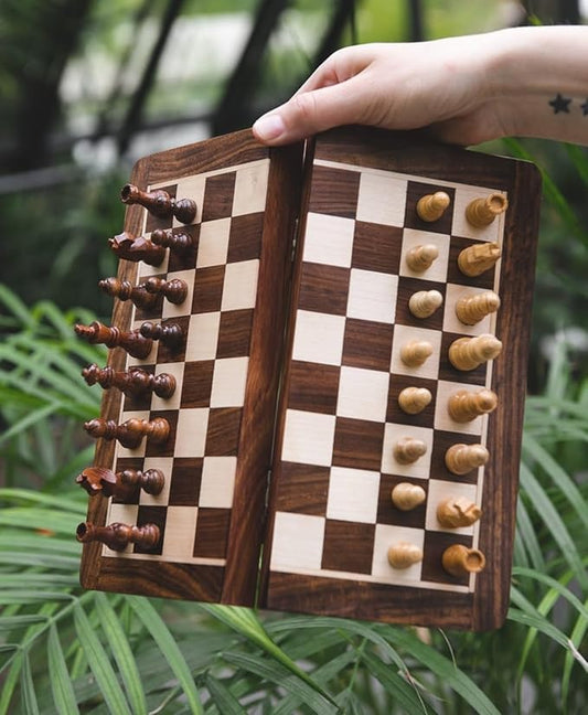 WOODEN MAGNETIC FOLDING CHESS SET 25 CM/10"", Brown