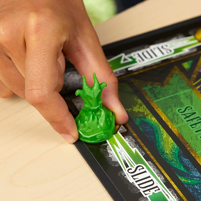 Hasbro Gaming Sorry! Board Game: Disney Villains Edition Kids Game, Family Games for Ages 6 and Up (Amazon Exclusive)