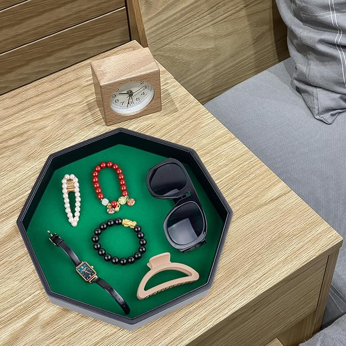 Dice Rolling Tray, Green Felt Lined PU Leather Octagon Dice Tray for Dungeon Crawler Games