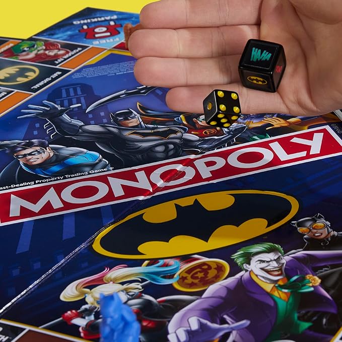 Monopoly Batman Edition Board Game | Monopoly Game for Batman Fans | Ages 8 and Up | 2 to 4 Players | Family Games | Strategy Games for Kids and Adults (Amazon Exclusive)