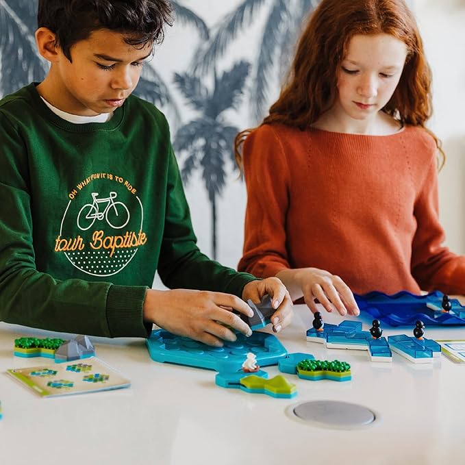 SmartGames Treasure Island Deduction Games Featuring 80 Challenges for Ages 8 - Adult