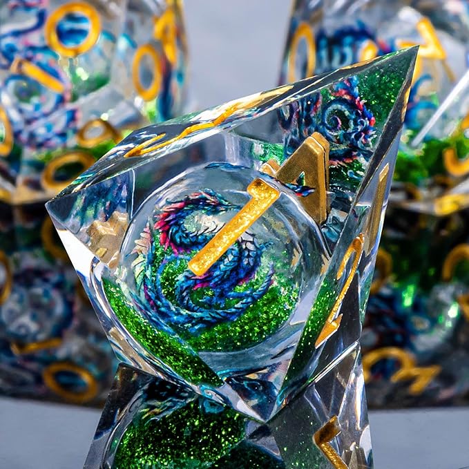 Dragon Pattern Liquid Core DND Dice Set, 7Pcs Sharp Edge D&D Dice with Gift Box, Green Resin Dungeons Dragons D and D Role Playing Dice D20 D12 D10 D8 D6 D4