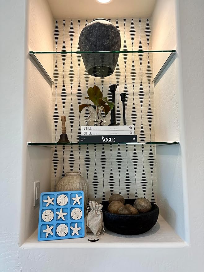 Beach Tic Tac Toe Game – Coastal Wooden Board Game with Sea Star vs Sand Dollar Pieces, Beach House Coffee Table Decor, Classic Two-Player Game, White Elephant Gift, 8.63-Inch Tic Tac Toe with Easel