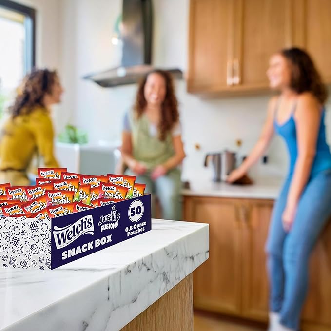 Welch's Fruit Snacks, Juicefuls Fusions, Assorted Fruit Flavor, Bulk Pack, Gluten Free, Natural Colors & Flavors, 0.8oz (Pack of 50)