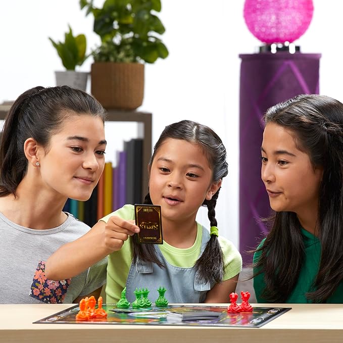 Hasbro Gaming Sorry! Board Game: Disney Villains Edition Kids Game, Family Games for Ages 6 and Up (Amazon Exclusive)