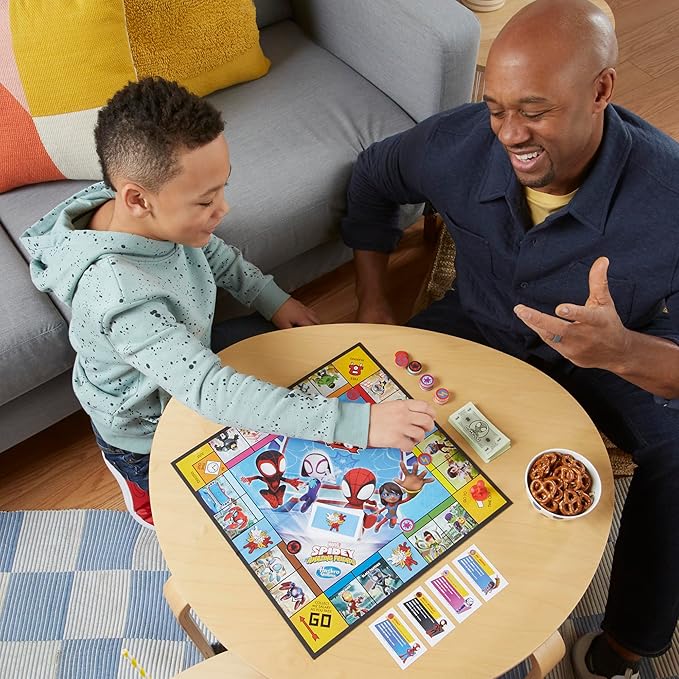 Monopoly Junior: Marvel Spidey and His Amazing Friends Edition Board Game for Kids Ages 5+, with Artwork from The Animated Series, Kids Board Games (Amazon Exclusive)