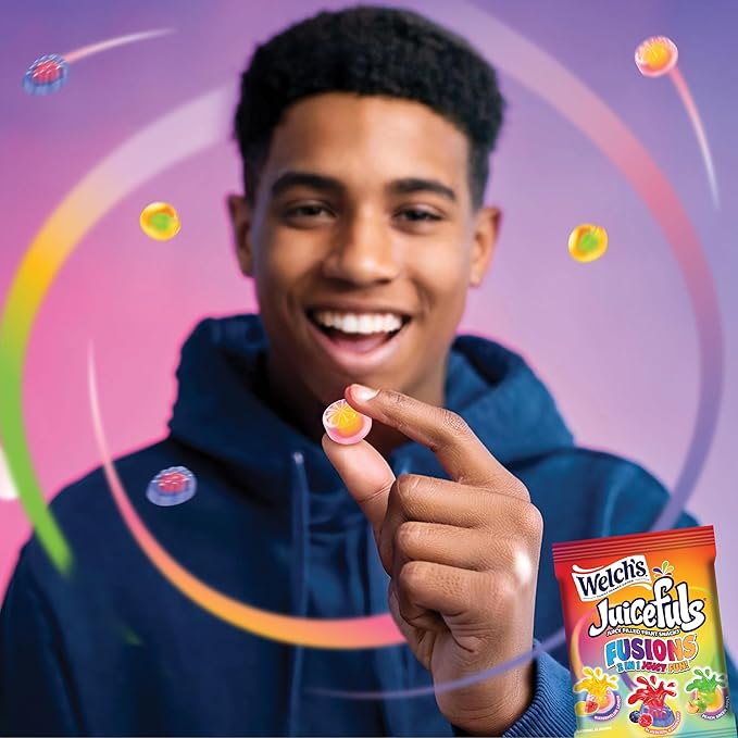 Welch's Fruit Snacks, Juicefuls Fusions, Assorted Fruit Flavor, Bulk Pack, Gluten Free, Natural Colors & Flavors, 0.8oz (Pack of 50)