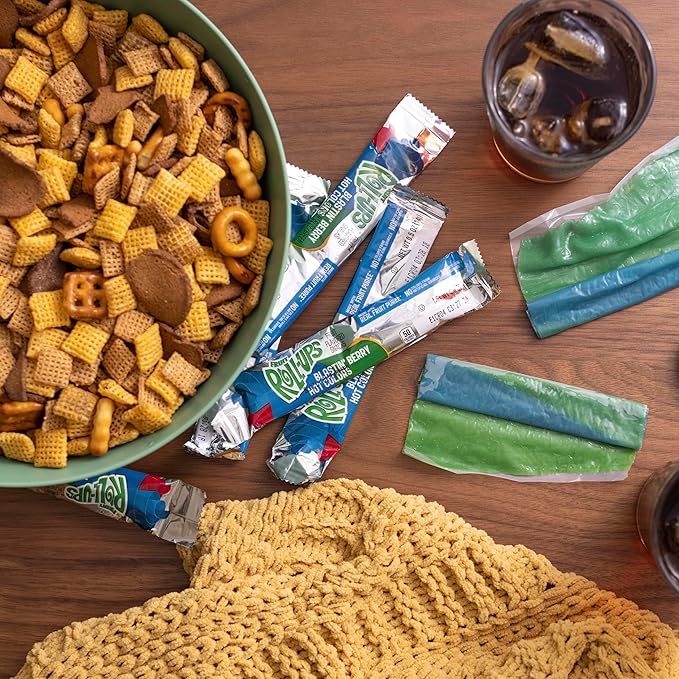 Betty Crocker Fruit Roll Ups, Blastin' Berry Hot Colors, 0.5 Oz, 96 Count