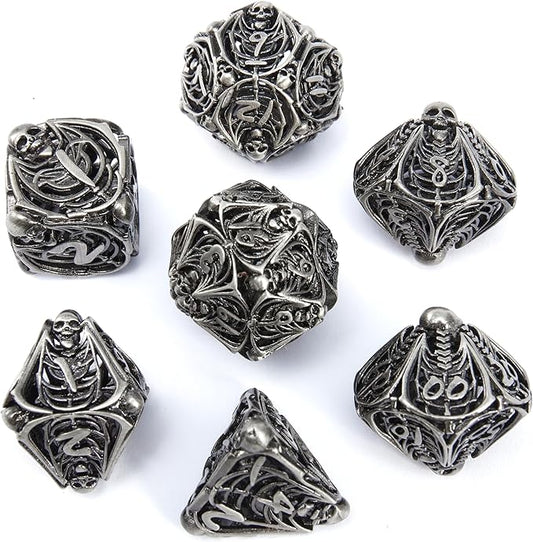 Metal Skull Dice Set Hollow Multi-Sided Dungeons & Dragons Dice 7CPS Role-Playing Dice Set with Flannel Bag Suitable for D&D Board Game Cards(Antique Nickel)