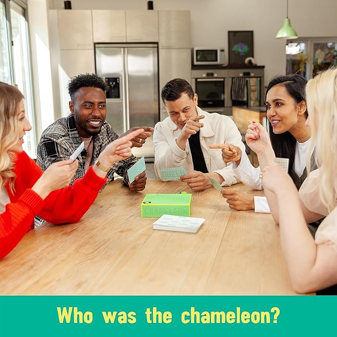 Big Potato The Chameleon, Award-Winning Board Game for Families & Friends for 3-8 Players